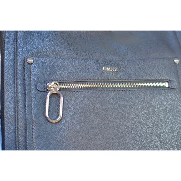 DKNY Women's "Nala" Medium Hobo in Black - Picture 5 of 9